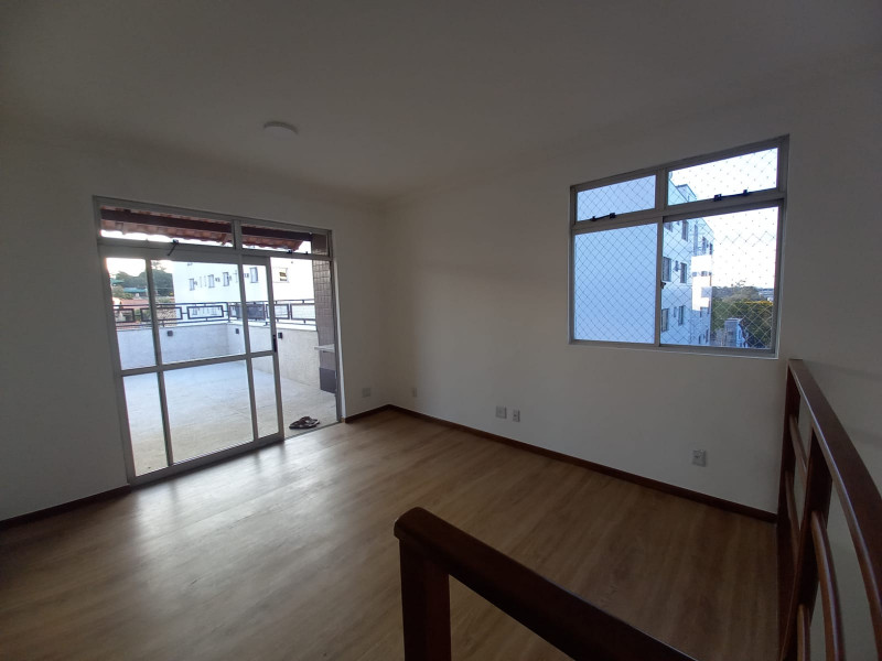 Cobertura à venda São Luiz com 182m² e 4 quartos por R$ 749.900 - 278241810-sala-2o-andar-3.jpg