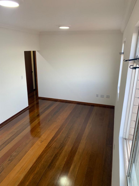 Cobertura à venda São Luiz com 182m² e 4 quartos por R$ 749.900 - 418052179-sala-1o-andar-5.jpg
