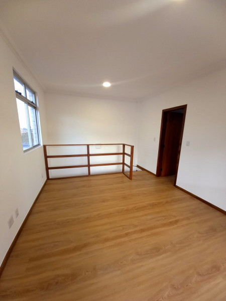 Cobertura à venda São Luiz com 182m² e 4 quartos por R$ 749.900 - 878006753-sala-2o-andar-4.jpg