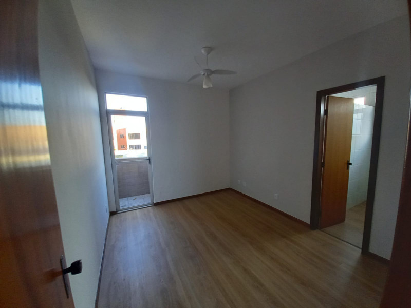 Cobertura à venda São Luiz com 182m² e 4 quartos por R$ 749.900 - 973257885-suite-2o-andar.jpg
