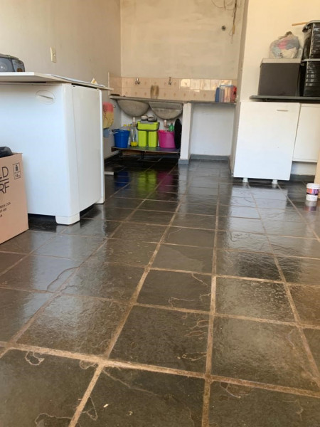 Casa à venda Santa Efigênia com 240m² e 5 quartos por R$ 660.000 - 308720646-c7.jpg