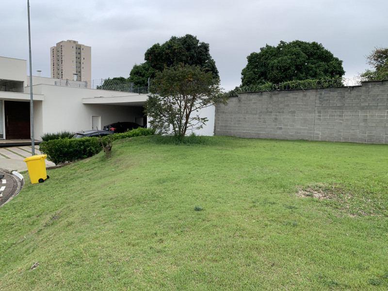 Terreno à venda Jardim Pagliato com 482m² e 1 quarto por R$ 450.000 - 563470715-img-6522.jpeg