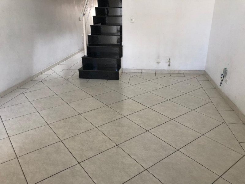 Casa à venda Vila Marari com 130m² e 3 quartos por R$ 750.000 - 1058903990-img-20231002-wa0071.jpg