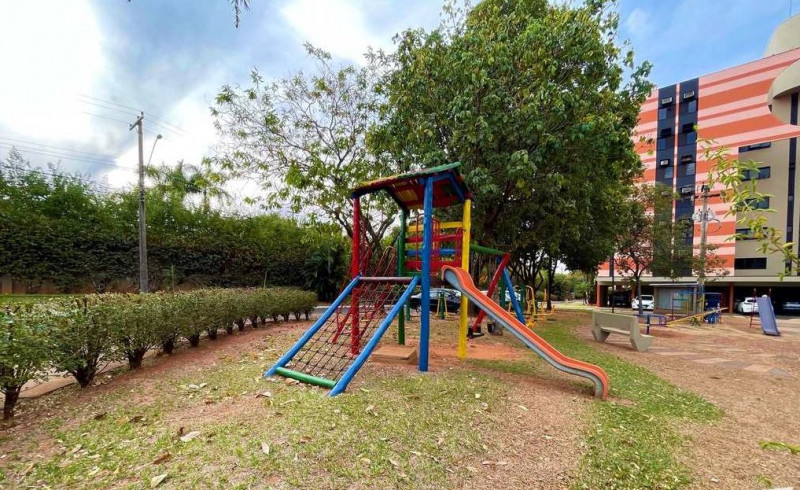 Apartamento à venda Jardim Vivendas com 129m² e 3 quartos por R$ 680.000 - 787856795-parquinho.jpg