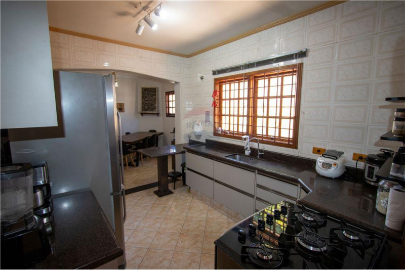 Chácara à venda Jardins com 260m² e 4 quartos por R$ 1.150.000 - 1252927131-gtimagehandler-87.jpeg