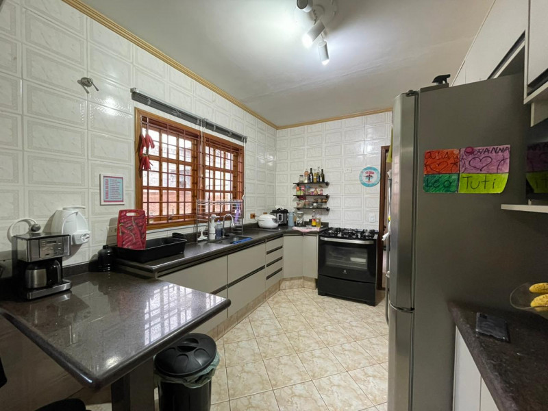 Chácara à venda Jardins com 260m² e 4 quartos por R$ 1.150.000 - 676022033-imagem-do-whatsapp-de-2023-10-02-as-09.jpg