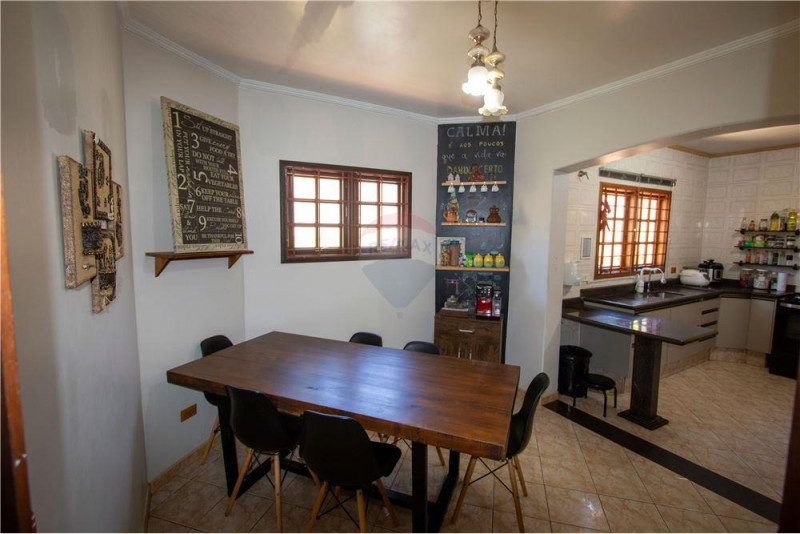 Chácara à venda Jardins com 260m² e 4 quartos por R$ 1.150.000 - 930659611-gtimagehandler-80.jpeg