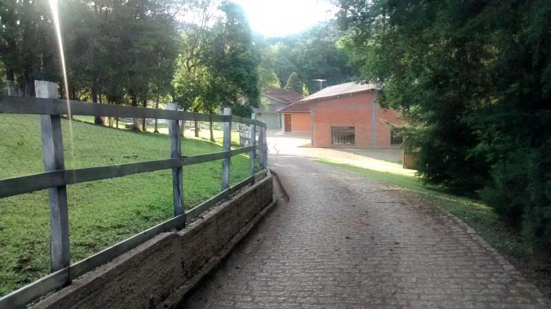 Comercial à venda ferraria com 50m² e 1 quarto por R$ 6.200.000 - 411268244-img-20141126-190021369-copia.jpg