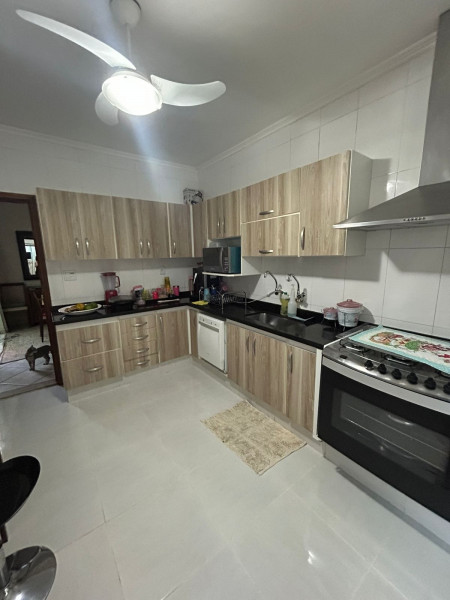 Casa à venda Vila Eunice com 400m² e 3 quartos por R$ 750.000 - 580354261-14.jpg