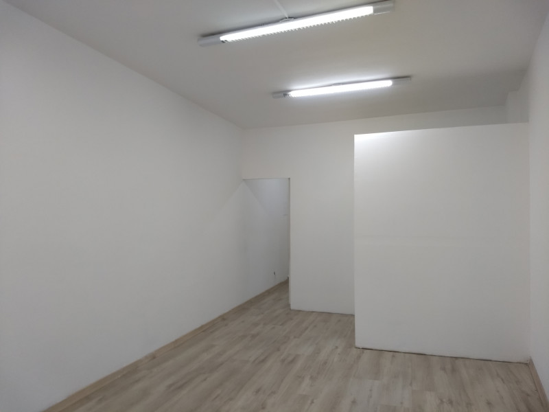 Comercial à venda Centro com 38m² e 1 quarto por R$ 260.000 - sala-08.jpg