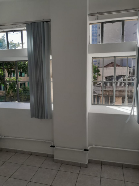 Comercial para alugar Centro com 45m² e 1 quarto por R$ 900 - 878163463-whatsapp-image-2023-04-11-at-4.jpeg