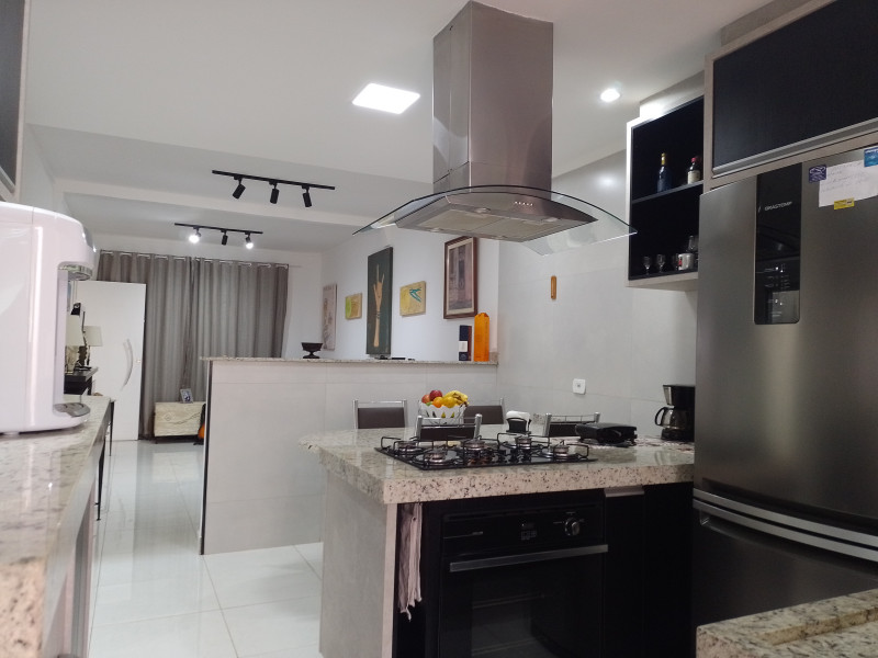 Casa à venda Centro com 134m² e 4 quartos por R$ 320.000 - 2029876310-img-20230829-101920.jpg