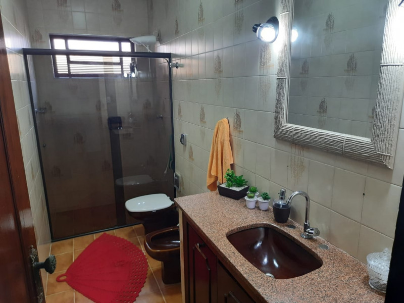 Casa à venda Vila Georgina com 250m² e 3 quartos por R$ 570.000 - 1903373836-fec769c4-9eaf-403e-9407-2a4fa81bccc6.jpg