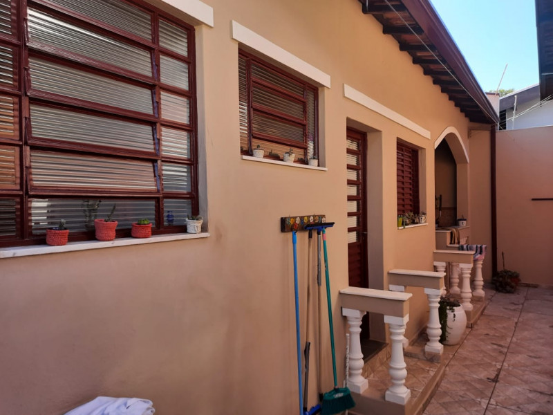 Casa à venda Vila Georgina com 250m² e 3 quartos por R$ 570.000 - 221723850-64c5873e-4053-4050-bc0c-5c942a7568b2.jpg