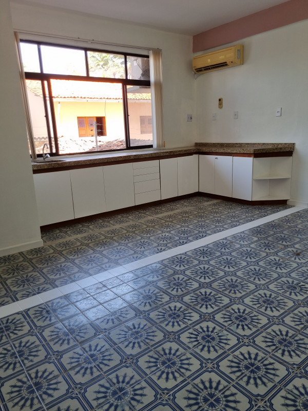 Comercial à venda Centro com 35m² e 1 quarto por R$ 80.000.000 - 1791485593-20231003-102443.jpg