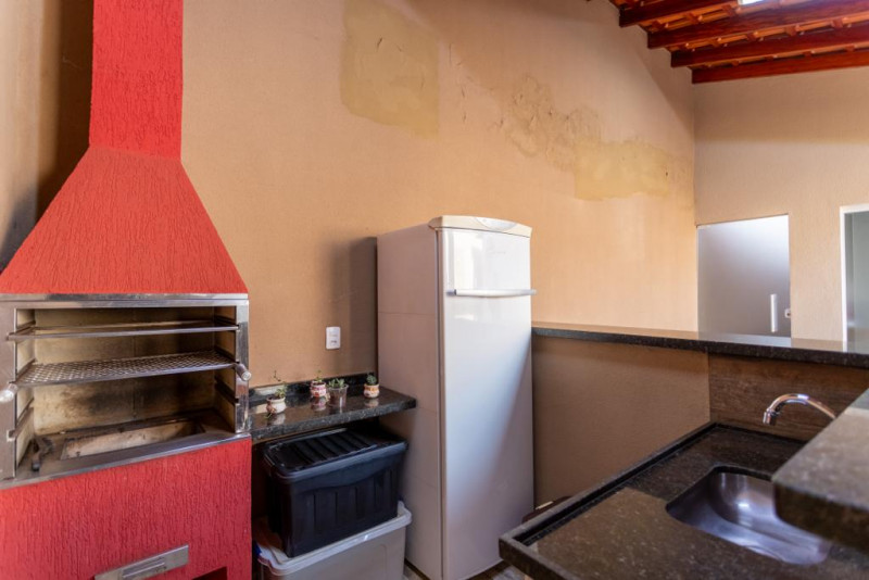 Casa à venda Centro com 160m² e 2 quartos por R$ 310.000 - 651143722-photo-2023-10-04-11-19-58-18.jpg