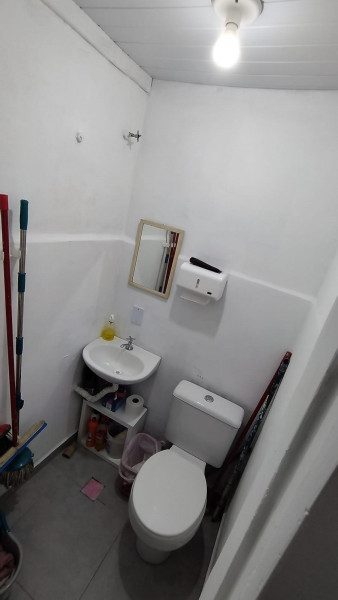 Comercial à venda Centro com 50m² e 1 quarto por R$ 160.000 - 302235321-img-20230719-wa0033.jpg