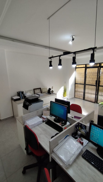 Comercial à venda Centro com 50m² e 1 quarto por R$ 160.000 - 375789977-img-20230719-wa0017.jpg