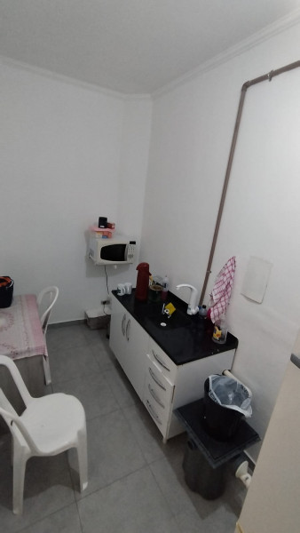 Comercial à venda Centro com 50m² e 1 quarto por R$ 160.000 - 396290192-img-20240204-wa0003.jpg
