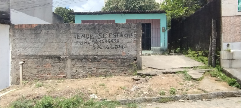 Casa à venda Bela Vista com 297m² e 2 quartos por R$ 140.000 - 1180666053-img-20231003-102023046.jpg