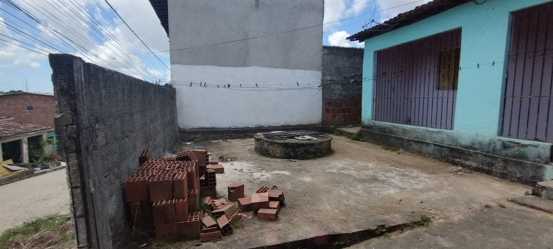 Casa à venda Bela Vista com 297m² e 2 quartos por R$ 140.000 - 738658035-img-20231003-102235611.jpg
