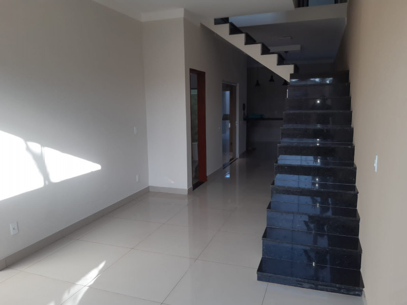 Casa à venda Jardim Eroísi com 112m² e 3 quartos por R$ 450.000 - 1776960481-sob-4.jpg