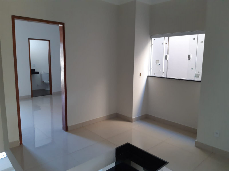 Casa à venda Jardim Eroísi com 112m² e 3 quartos por R$ 450.000 - 616647293-sob-09.jpg
