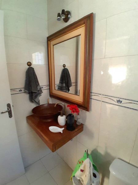 Casa de condomínio à venda Cachoeira do Bom Jesus Leste com 380m² e 4 quartos por R$ 2.300.000 - 767504599-inbound7966990566459047778.jpg
