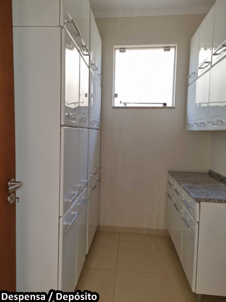 Casa à venda Parque Santa Monica com 250m² e 3 quartos por R$ 1.290.000 - 126613411-10-despensa.jpg