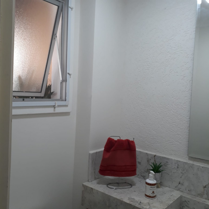 Casa de condomínio à venda Loteamento Residencial Vila Bella com 123m² e 3 quartos por R$ 1.070.000 - 1846311919-b-lavabo.jpg