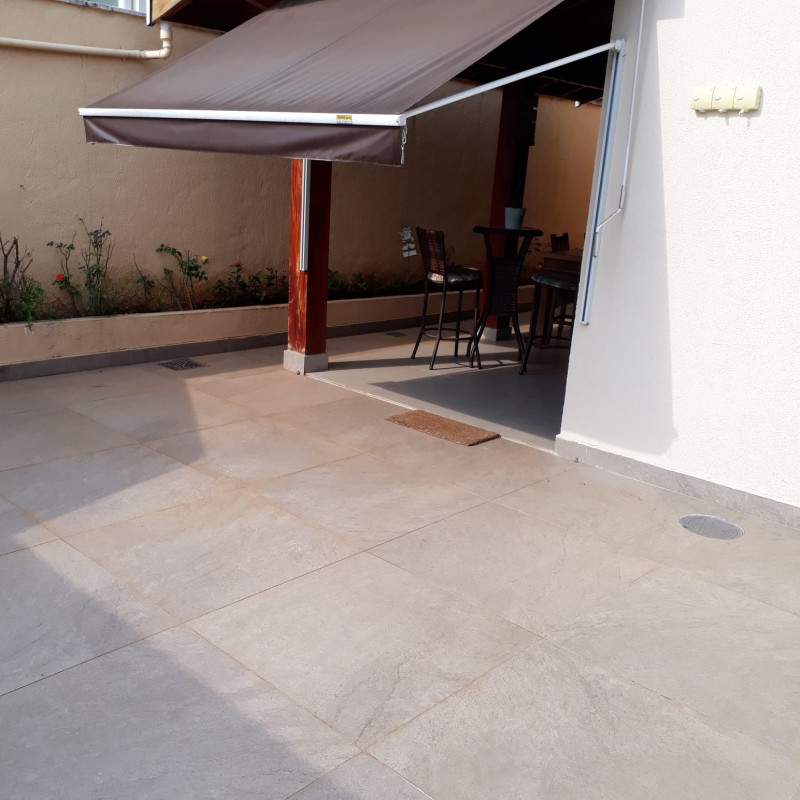 Casa de condomínio à venda Loteamento Residencial Vila Bella com 123m² e 3 quartos por R$ 1.070.000 - 655638908-q-quintal-1.jpg