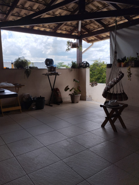 Casa à venda Granja Werneck com 300m² e 2 quartos por R$ 600.000 - 800199643-img-20240107-135213.jpg