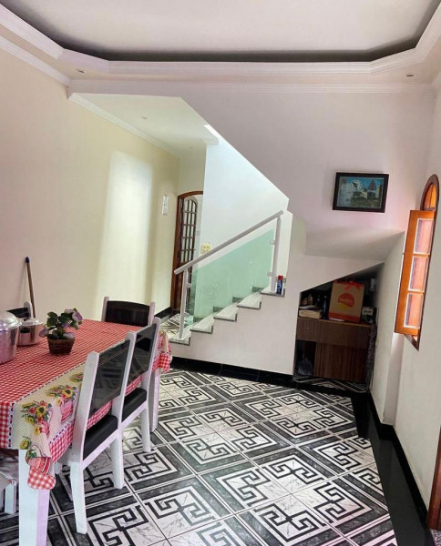 Casa à venda Jardim das Cerejeiras com 220m² e 3 quartos por R$ 60 - 1392088897-5ddfead2-6c45-45e3-831f-108454673d67.jpeg