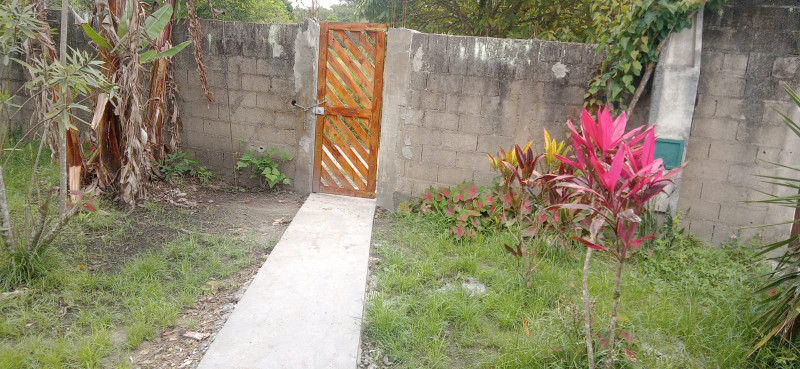 Chácara à venda Estância Antonio Novaes com 5000m² e 2 quartos por R$ 300.000 - 687926068-1-entrada-portao-social.jpg