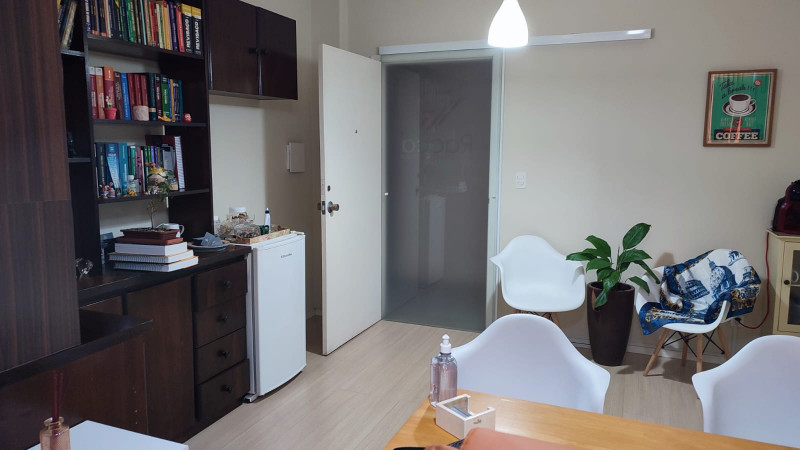 Comercial à venda Centro com 28m² e 1 quarto por R$ 75.000 - 1474591244-whatsapp-image-2023-04-10-at-15.jpeg