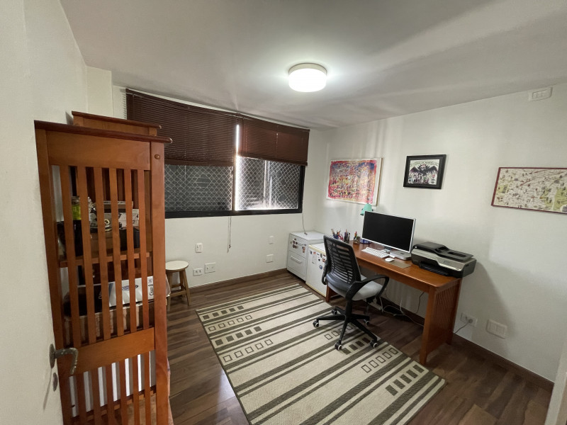 Apartamento à venda Centro com 230m² e 4 quartos por R$ 870.000 - 390062083-img-4183.JPG