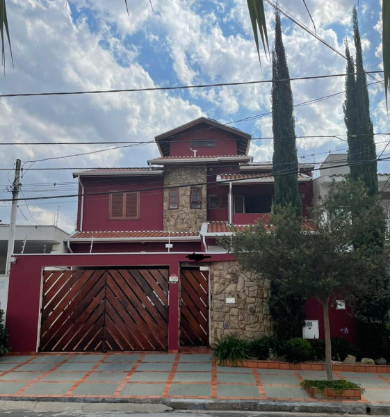 Casa à venda Jardim São Carlos com 263m² e 3 quartos por R$ 1.850.000 - 1428911798-cd89ce7b-2783-4545-a0ae-a4ccd5d3201d.jpeg