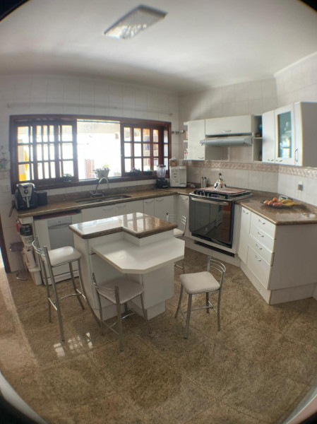 Casa à venda Jardim São Carlos com 263m² e 3 quartos por R$ 1.850.000 - 1926245547-57c469e5-d112-4081-86c3-5959b576f7a3.jpeg