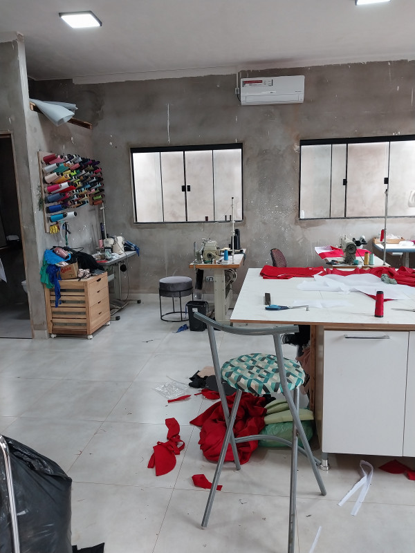 Casa à venda Centro com 234m² e 3 quartos por R$ 300.000 - 1401859141-1696877960983975812739582904233.jpg