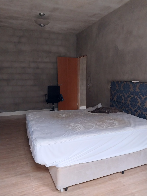 Casa à venda Centro com 234m² e 3 quartos por R$ 300.000 - 1761967226-16968781136072856454842561055706.jpg