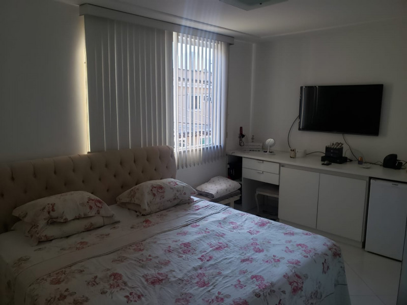 Casa de condomínio à venda Taquara com 300m² e 3 quartos por R$ 640.000 - 549609711-img-20220118-wa0026.jpg