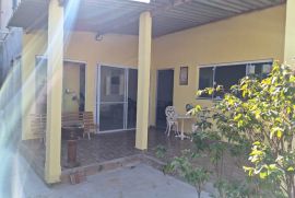 Casa à venda George Oetterer com 300m² - 1 dormitório -  vagas - R$ 250.000 - 1182762553-imagem-do-whatsapp-de-2023-10-09-as-20.jpg