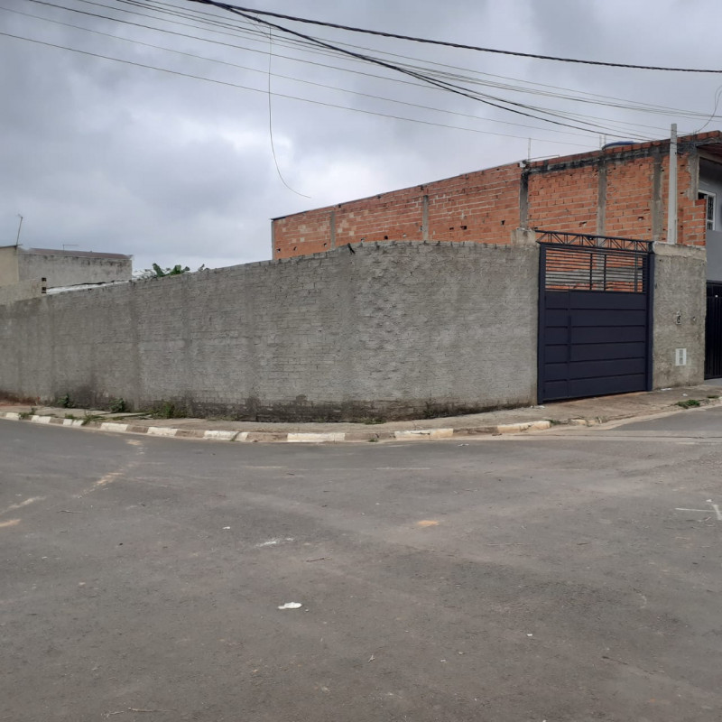 Casa à venda George Oetterer com 300m² e 1 quarto por R$ 250.000 - 1497181312-imagem-do-whatsapp-de-2023-10-09-as-20.jpg