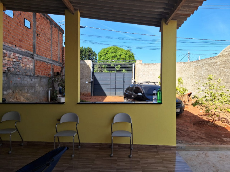 Casa à venda George Oetterer com 300m² e 1 quarto por R$ 250.000 - 666332484-imagem-do-whatsapp-de-2023-10-09-as-20.jpg