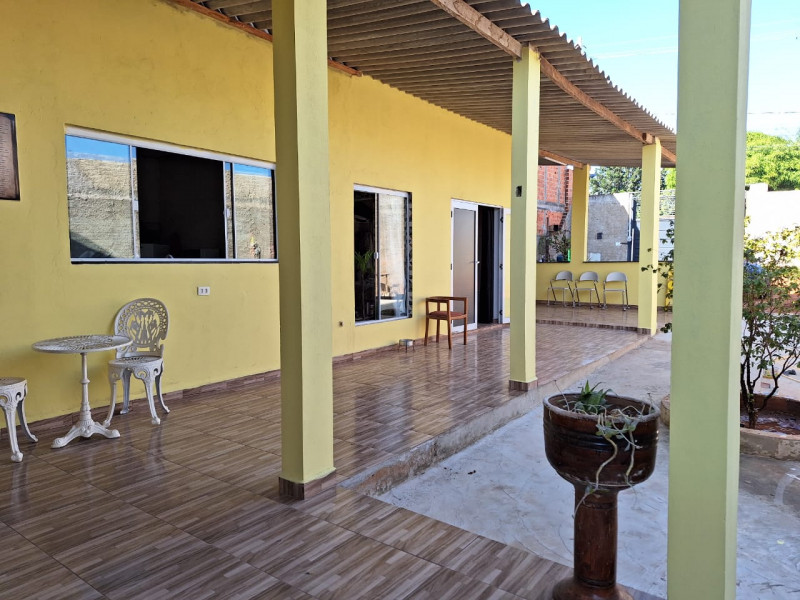 Casa à venda George Oetterer com 300m² e 1 quarto por R$ 250.000 - 684971901-imagem-do-whatsapp-de-2023-10-09-as-20.jpg