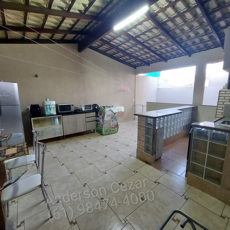 Casa à venda Núcleo Bandeirante com 227m² e 3 quartos por R$ 900.000 - 463254122-e0903b3f03f0342aadead8f42083dafe-copia.jpg