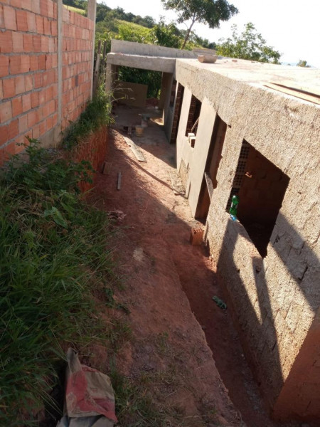 Terreno à venda Pouso Alegre  com 281m² e 1 quarto por R$ 100.000 - 5014390-ad34bb9c-bf3e-4f9e-bd35-ba3fbac4df3e.jpeg