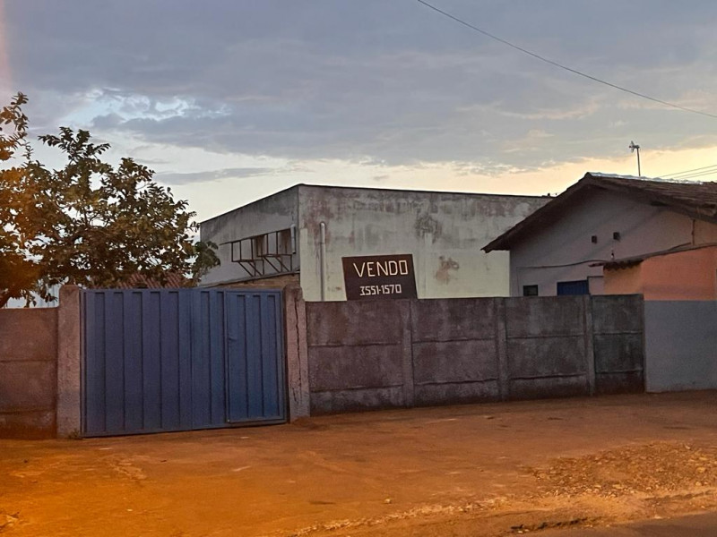 Terreno à venda Centro com 300m² e 1 quarto por R$ 300.000 - 1373203984-lote-venda-2.jpg