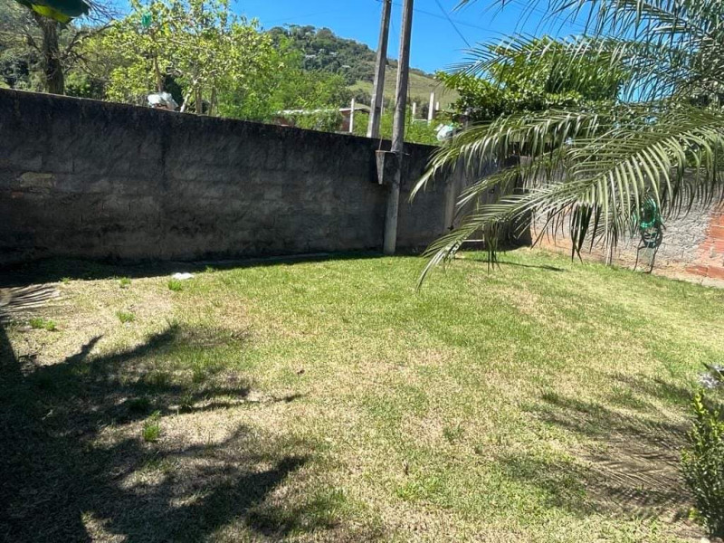 Casa à venda Centro com 66m² e 2 quartos por R$ 90.000 - 693585503-fb-img-1695587096694.jpg