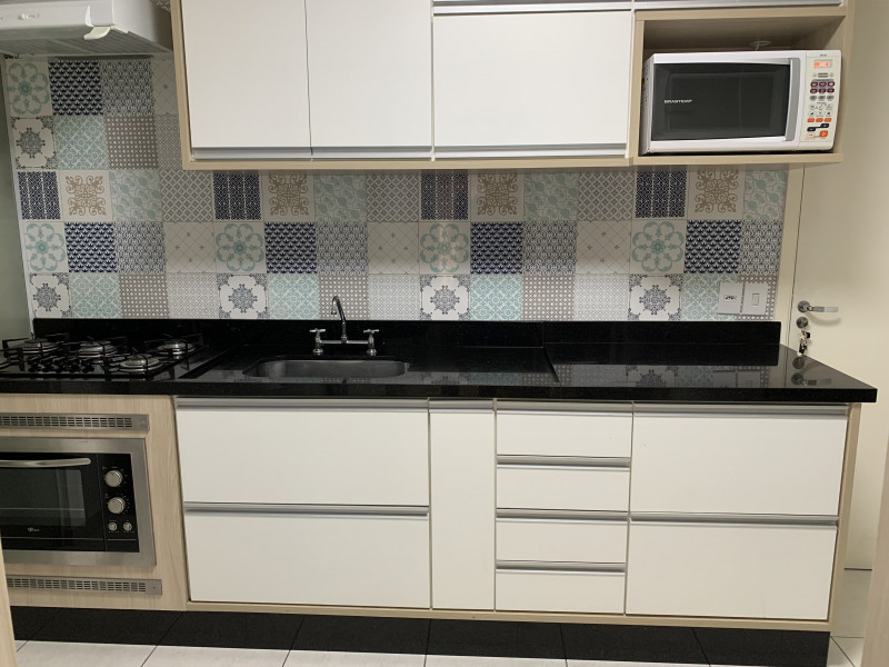 Apartamento à venda Alphaville Conde II com 107m² e 3 quartos por R$ 1.350.000 - 1043499177-009e-foto-cozinha.JPG